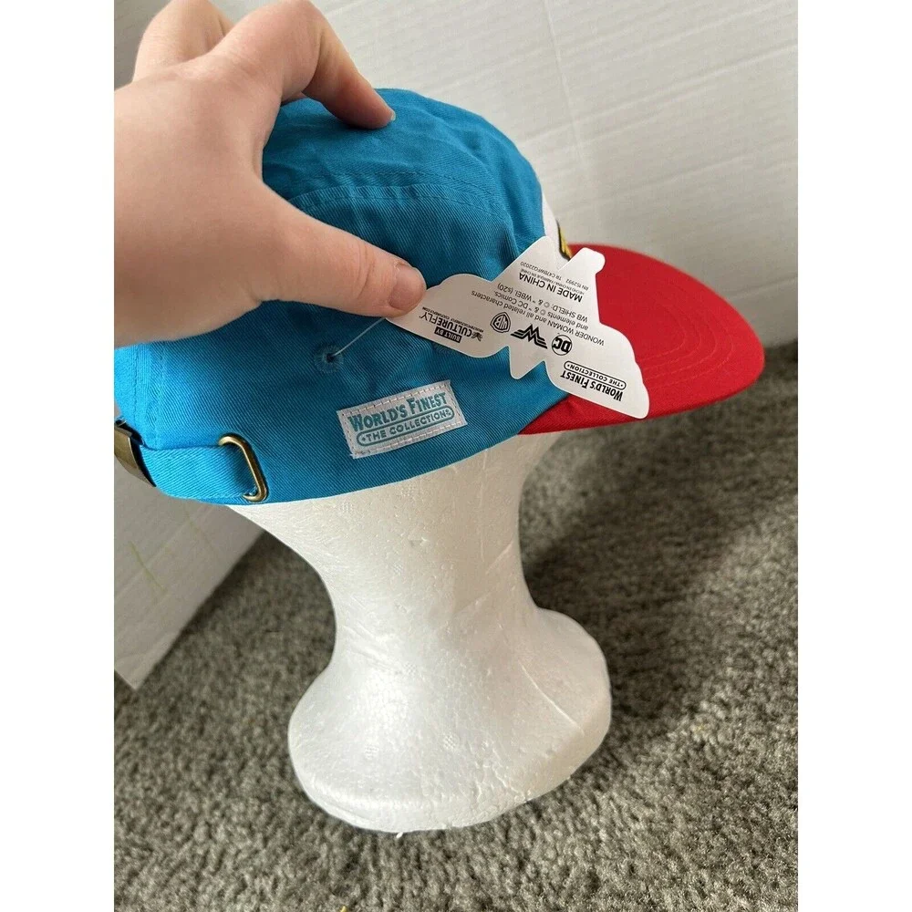 DC Worlds Finest Collection Box WONDER WOMAN 5 Panel Retro Ball Cap - NWT